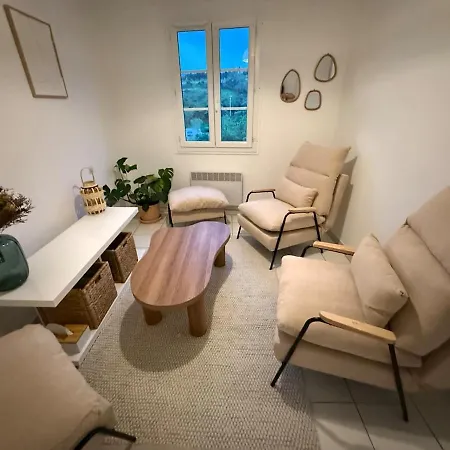 Holiday home Cozy Near Carcassonne Aragon